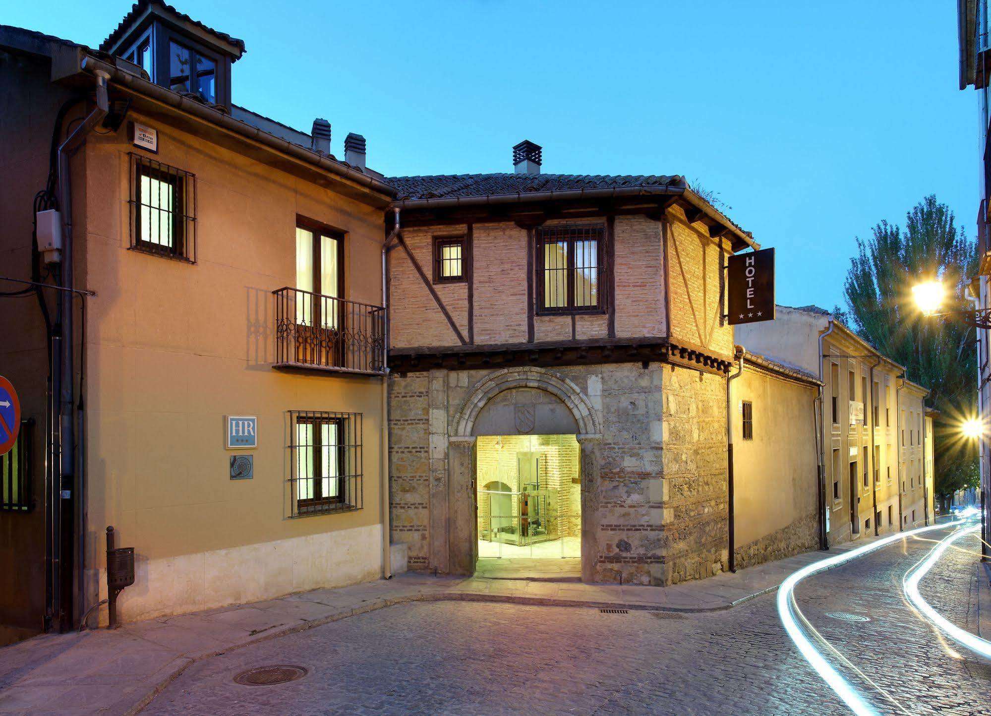 Exe Casa de Los Linajes Segovia Exterior foto